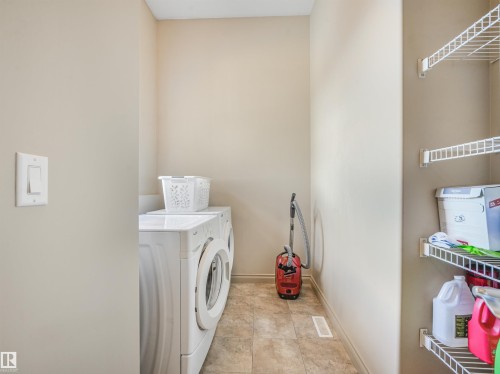 3897 Gallinger Loop Nw, Edmonton, AB 