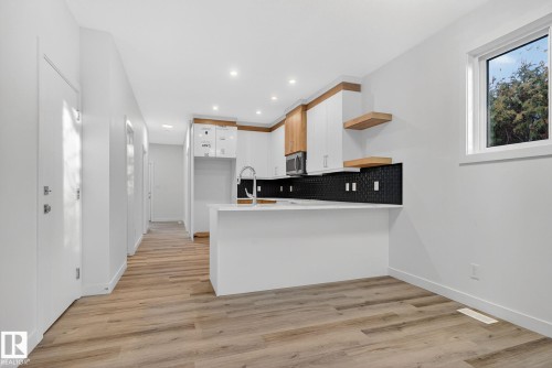 11927 90 Street Nw, Edmonton, AB 
