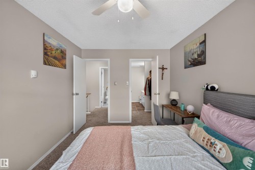 #102 14520 52 St Nw, Edmonton, AB - Indoor Photo Showing Bedroom