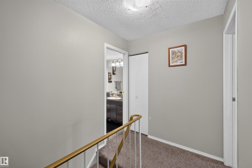 #102 14520 52 St Nw, Edmonton, AB - Indoor Photo Showing Other Room