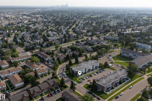#102 14520 52 St Nw, Edmonton, AB - Outdoor With View