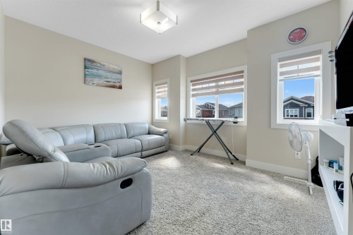 1943 Adamson Terrace Sw, Edmonton, AB 