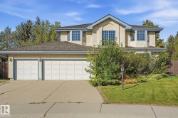 431 RONNING Street NW  Edmonton, AB T6R 1Z2