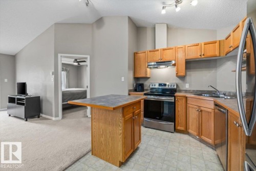 #402 5340 199 St Nw, Edmonton, AB 