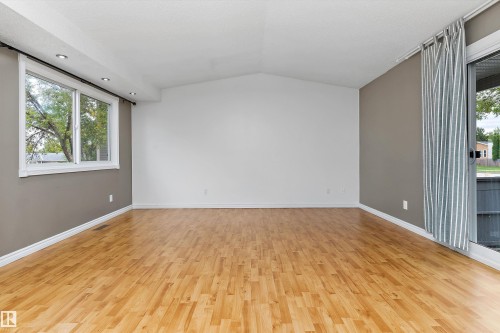 500 Willow Court Nw, Edmonton, AB 