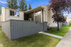 500 Willow Court NW Edmonton, AB T5T 2K7