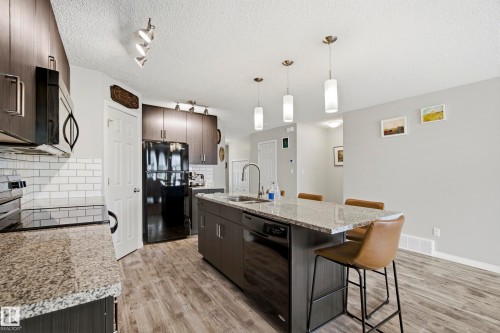 3805 Powell Wynd Sw, Edmonton, AB - Indoor Photo Showing Kitchen With Upgraded Kitchen