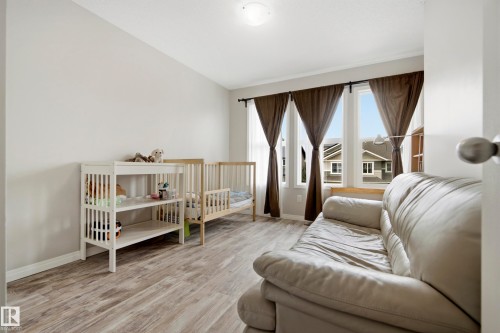 3805 Powell Wynd Sw, Edmonton, AB - Indoor Photo Showing Bedroom