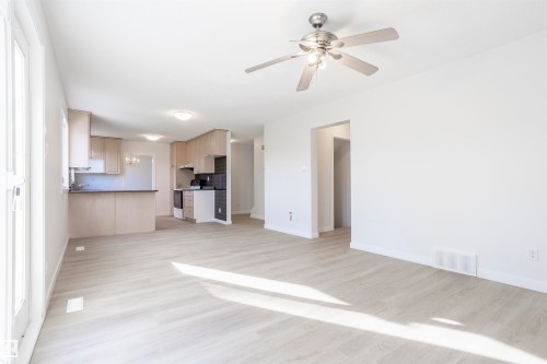 Expansive living space with wood-finish flooring - 17927 80 Avenue Nw, Edmonton, AB 