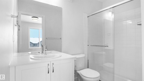 70 Elliott Wynd, Fort Saskatchewan, AB - Indoor Photo Showing Bathroom