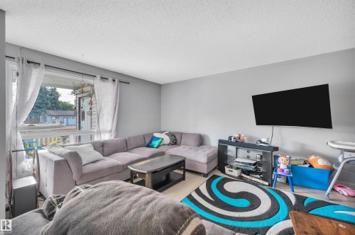 Additional content - 15017 26 Street Nw, Edmonton, AB 