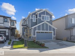 431 30 Avenue NW  Edmonton, AB T6T 2V7