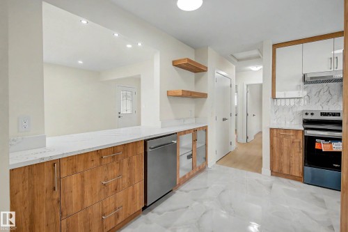 5707 90 Avenue Nw, Edmonton, AB 
