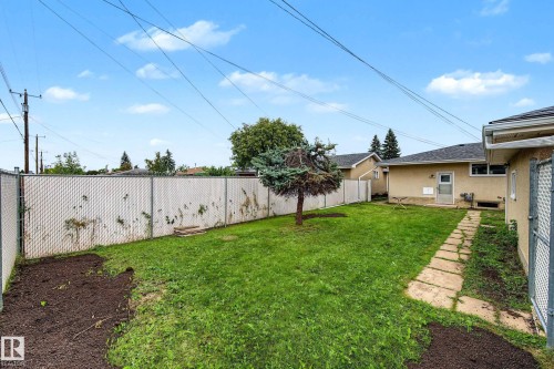 5707 90 Avenue Nw, Edmonton, AB 
