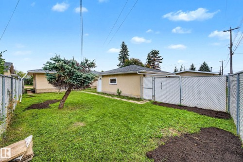 5707 90 Avenue Nw, Edmonton, AB 