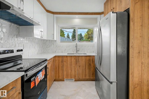 5707 90 Avenue Nw, Edmonton, AB 