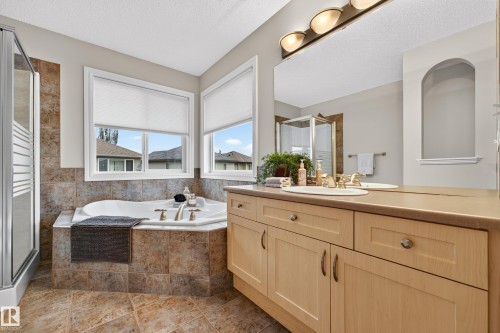 984 Rutherford Road Sw, Edmonton, AB 