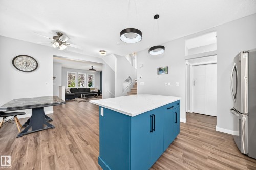 1115 80 Street Sw, Edmonton, AB 