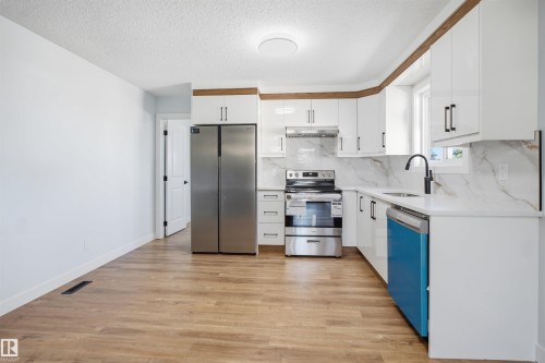 1720 49A Street Nw, Edmonton, AB 
