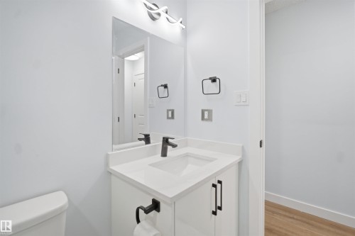 1720 49A Street Nw, Edmonton, AB 