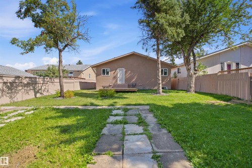 1720 49A Street Nw, Edmonton, AB 