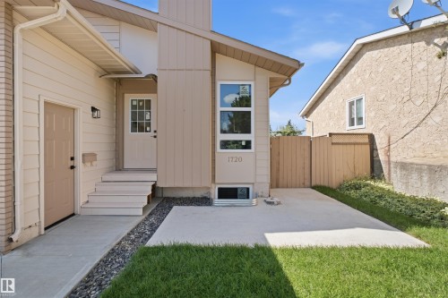 1720 49A Street Nw, Edmonton, AB 