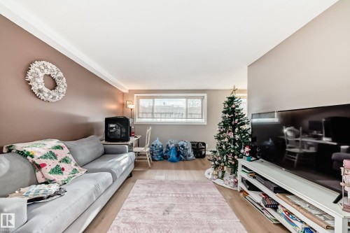 #102 10149 83 Av Nw, Edmonton, AB 