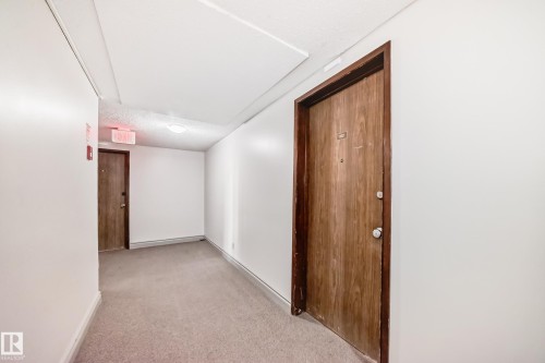 #102 10149 83 Av Nw, Edmonton, AB 