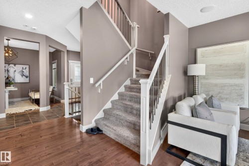 4394 Crabapple Crescent Sw, Edmonton, AB 