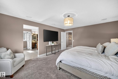 4394 Crabapple Crescent Sw, Edmonton, AB 