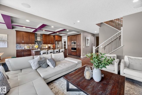 4394 Crabapple Crescent Sw, Edmonton, AB 