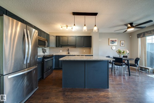 12218 16 Avenue Sw, Edmonton, AB 