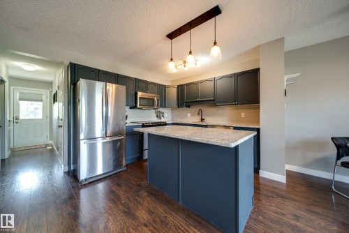 12218 16 Avenue Sw, Edmonton, AB 