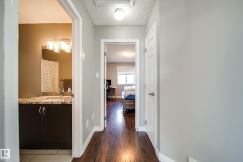 12218 16 Avenue Sw, Edmonton, AB 