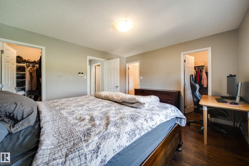 12218 16 Avenue Sw, Edmonton, AB 