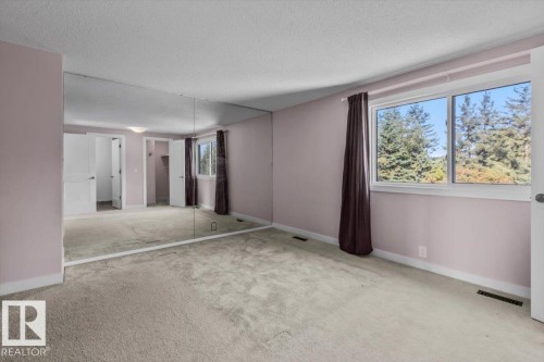 11728 33A Avenue Nw, Edmonton, AB 