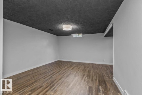 11728 33A Avenue Nw, Edmonton, AB 