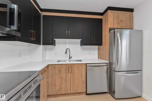 155 Woodborough Way Nw, Edmonton, AB 