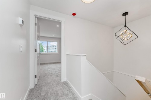 155 Woodborough Way Nw, Edmonton, AB 