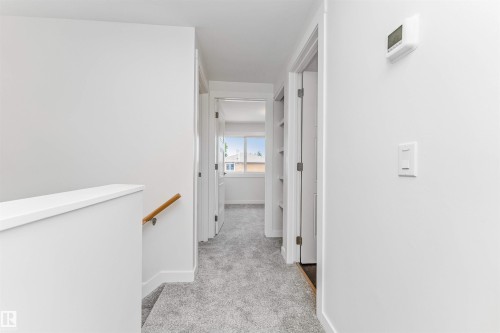 155 Woodborough Way Nw, Edmonton, AB 