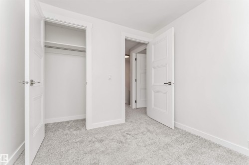 155 Woodborough Way Nw, Edmonton, AB 