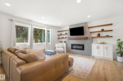 14616 88 Avenue NW  Edmonton, AB T5R 4J8