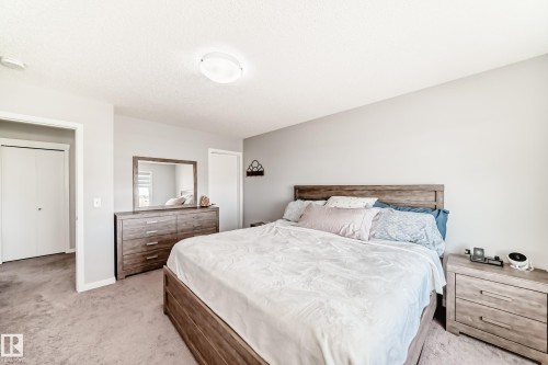 16320 12 Avenue Sw, Edmonton, AB 