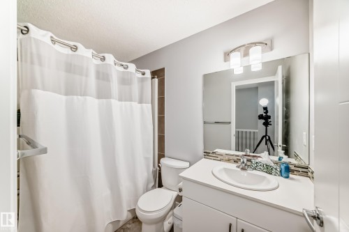 16320 12 Avenue Sw, Edmonton, AB 