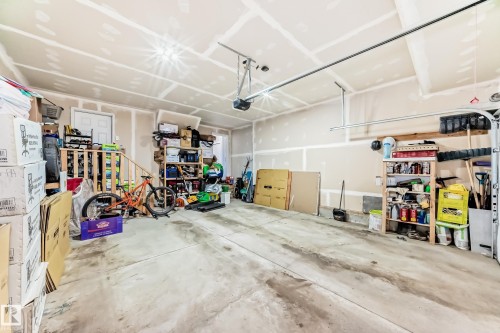 16320 12 Avenue Sw, Edmonton, AB 