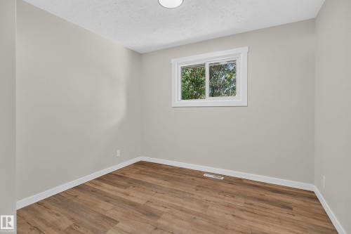 8311 160 Street Nw, Edmonton, AB 