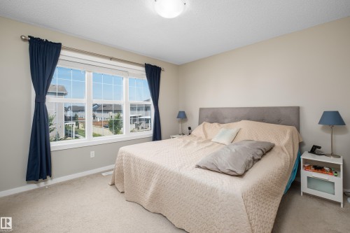 2627 Maple Way Nw, Edmonton, AB 