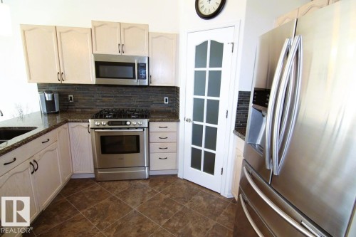 3115 135 Avenue Nw, Edmonton, AB 