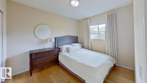 3115 135 Avenue Nw, Edmonton, AB 