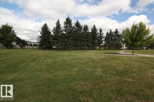 3115 135 Avenue Nw, Edmonton, AB 